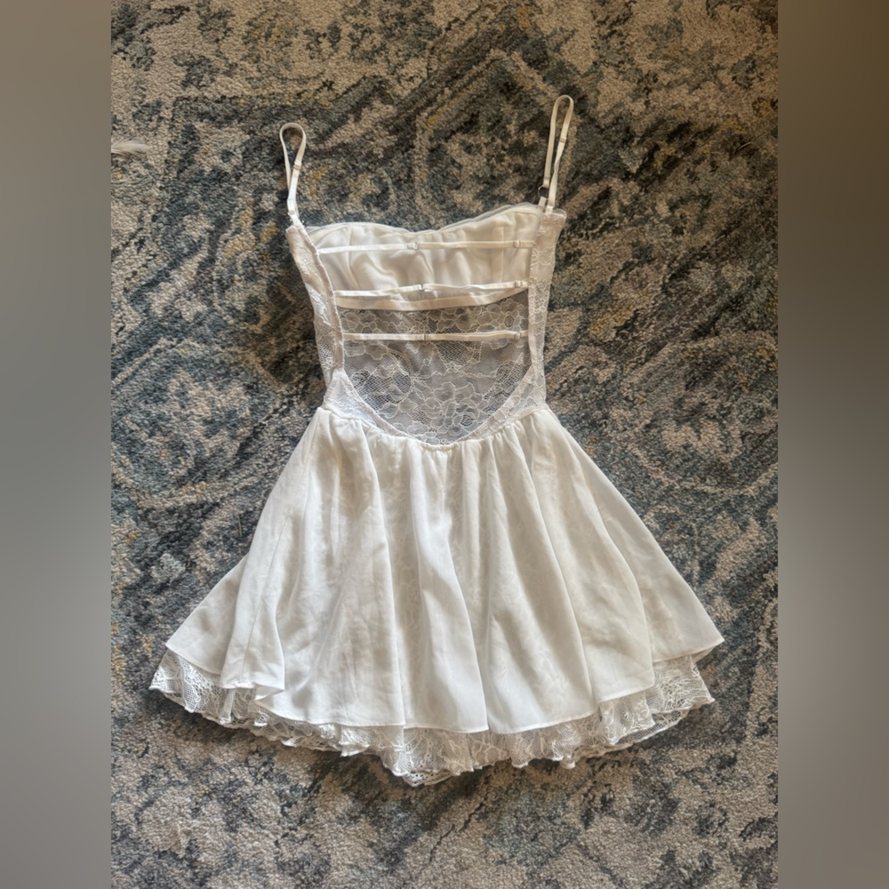 White Lace Mini Dress with Sheer Waist - Picture 3 of 7